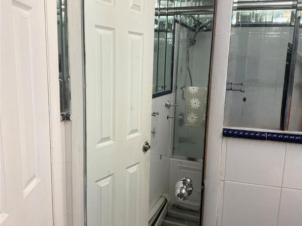 13639 220th Place, Laurelton NY 11413