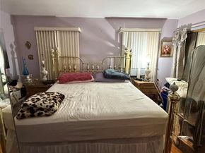 13639 220th Place, Laurelton NY 11413