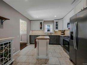 4 Park Road, Rocky Point NY 11778