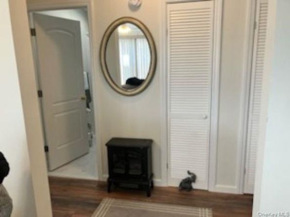 1661 Old Country Road 166, Riverhead NY 11901