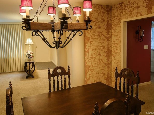 884 Troy Street, Elmont NY 11003