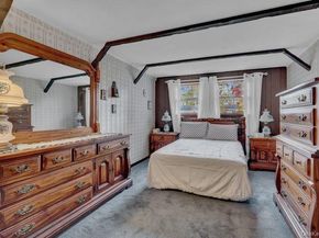 35 19th Avenue, Bay Shore NY 11706