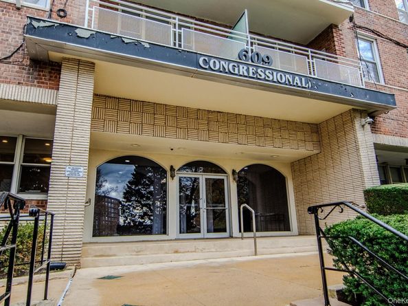 609 Kappock Street 8G, Bronx NY 10463