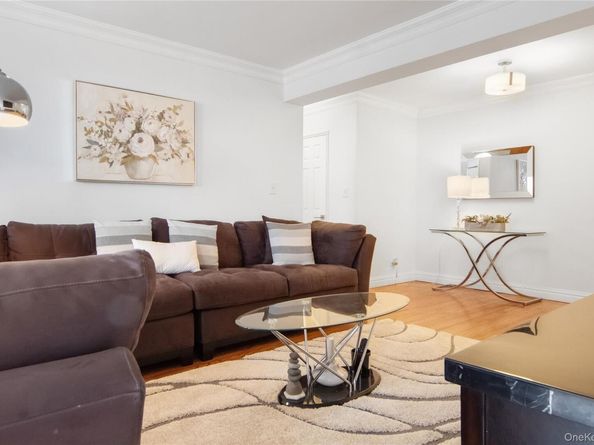 609 Kappock Street 8G, Bronx NY 10463