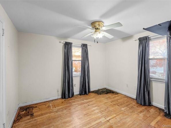 2231 3rd Street, East Meadow NY 11554