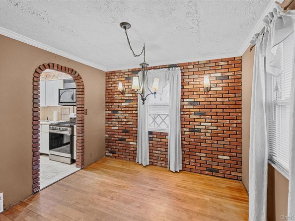 2231 3rd Street, East Meadow NY 11554