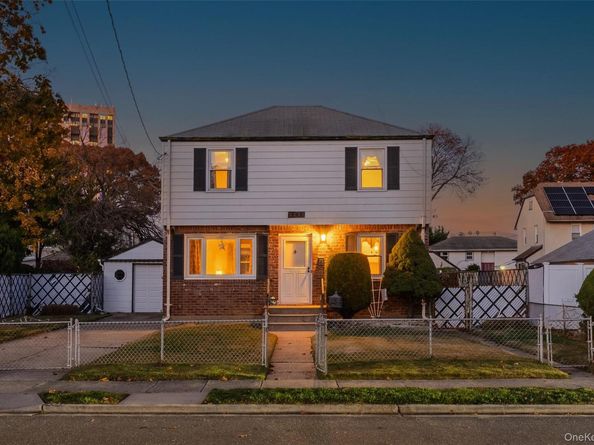2231 3rd Street, East Meadow NY 11554