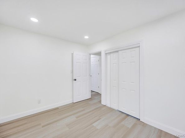 148 Claywood Drive, Brentwood NY 11717