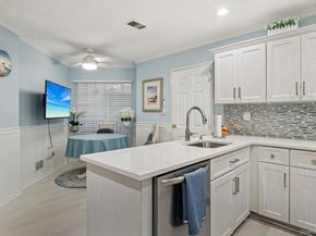 16 Hampshire Court, Holbrook NY 11741