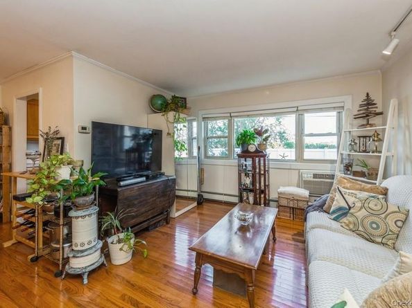 4 Rose Street 7, C1, Oceanside NY 11572