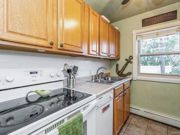 4 Rose Street 7, C1, Oceanside NY 11572