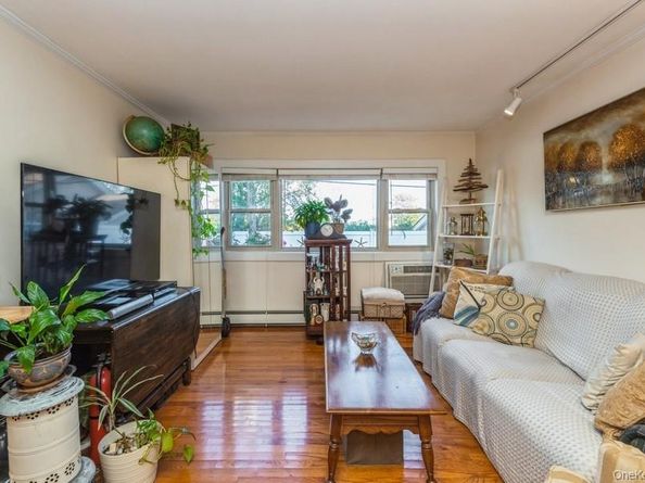 4 Rose Street 7, C1, Oceanside NY 11572