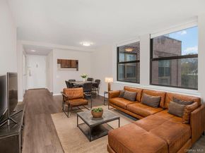 23 Water Grant Street 7L, Yonkers NY 10701