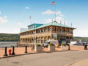 23 Water Grant Street 7L, Yonkers NY 10701