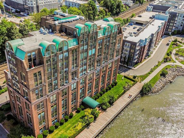 23 Water Grant Street 7L, Yonkers NY 10701