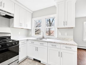 669 N Division Street, Peekskill NY 10566