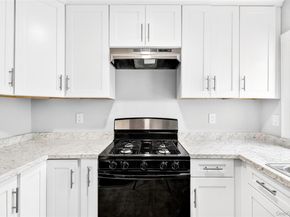 669 N Division Street, Peekskill NY 10566