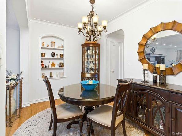 76-36 113 Street 2M, Forest Hills NY 11375