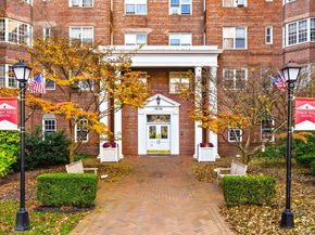 76-36 113 Street 2M, Forest Hills NY 11375