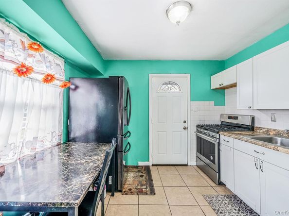 47 Satinwood Street, Central Islip NY 11722