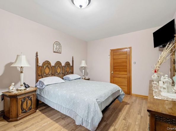 2015 Menahan Street, Ridgewood NY 11385