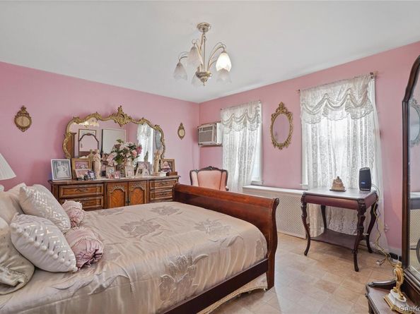 6911 62nd Drive, Middle Village NY 11379