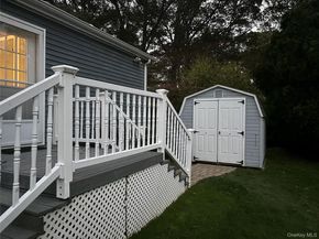 1661 Old Country Road 506, Riverhead NY 11901