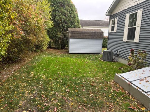 1661 Old Country Road 506, Riverhead NY 11901