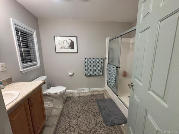 1661 Old Country Road 506, Riverhead NY 11901