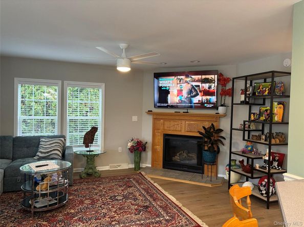 1661 Old Country Road 506, Riverhead NY 11901