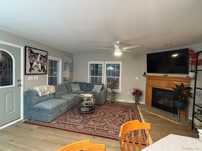 1661 Old Country Road 506, Riverhead NY 11901