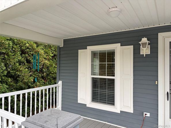 1661 Old Country Road 506, Riverhead NY 11901