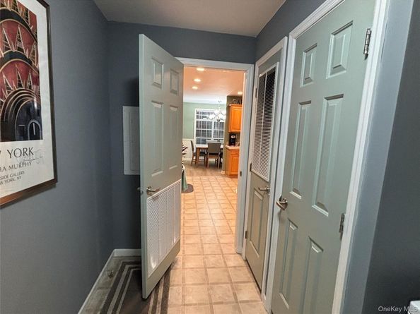 1661 Old Country Road 506, Riverhead NY 11901