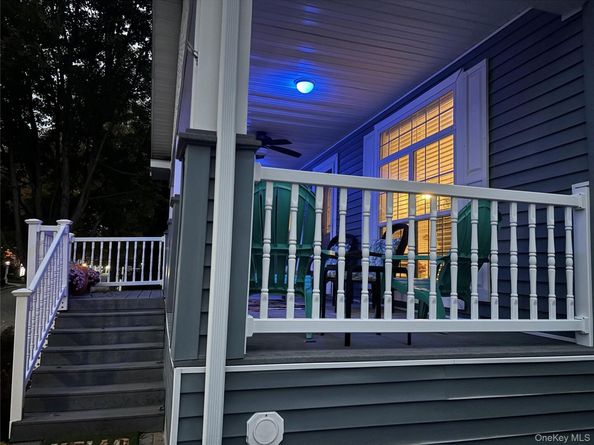 1661 Old Country Road 506, Riverhead NY 11901