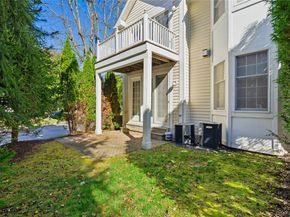 2 Merion Court, Cortlandt Manor NY 10567