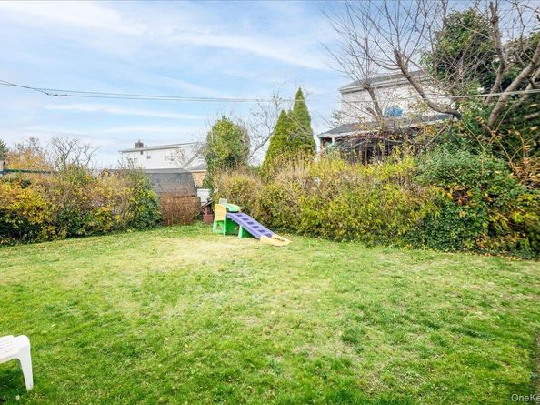 6 Nelson Street, Elmont NY 11003