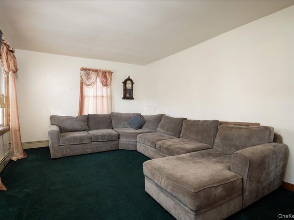 6 Nelson Street, Elmont NY 11003