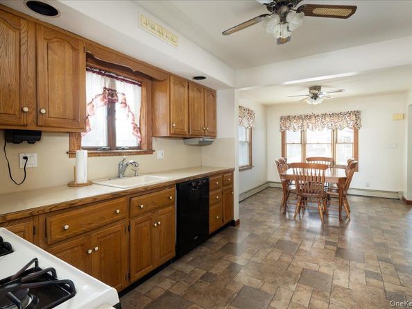 6 Nelson Street, Elmont NY 11003