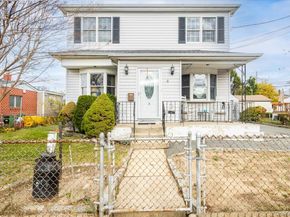 6 Nelson Street, Elmont NY 11003