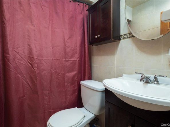 6 Nelson Street, Elmont NY 11003