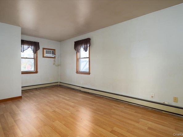 6 Nelson Street, Elmont NY 11003