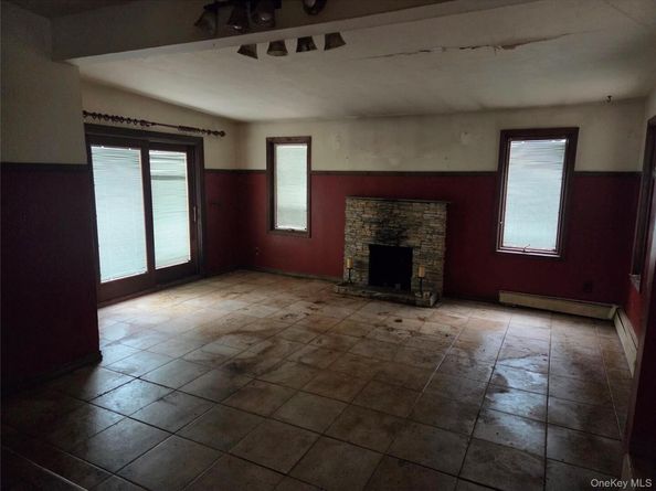 119 Cedar Street, Centereach NY 11720