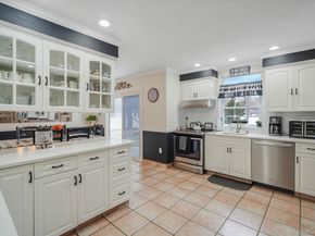 5 Donna Court, Selden NY 11784