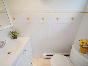 5 Donna Court, Selden NY 11784