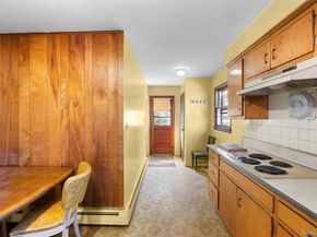 11 Delaware Avenue, Port Washington NY 11050