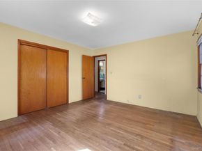 11 Delaware Avenue, Port Washington NY 11050