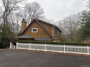 11 Valley Street, East Hampton NY 11937