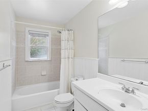 11 Valley Street, East Hampton NY 11937