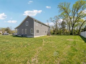 9 Saber Lane, Kings Park NY 11754