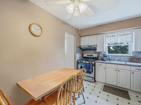 690 N Delaware Avenue, Lindenhurst NY 11757